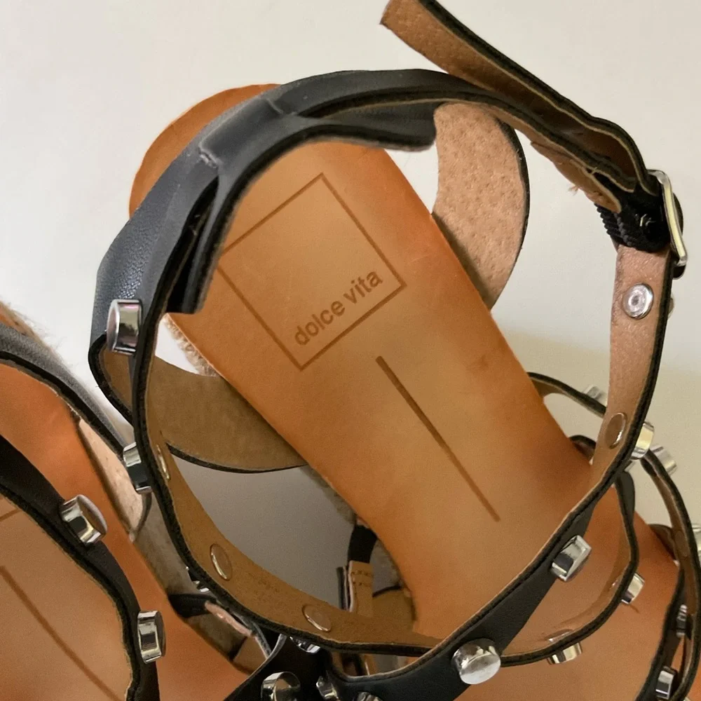 Dolce Vita Leather Wedge Strappy Sandals‎ Size 6.5 Black with Silver Studs